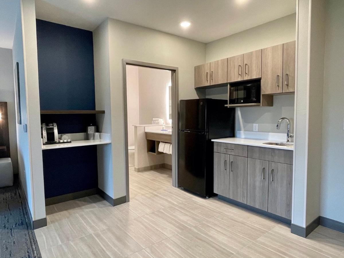 Holiday Inn Express & Suites - Ft. Smith - Airport By Ihg Fort Smith Bagian luar foto