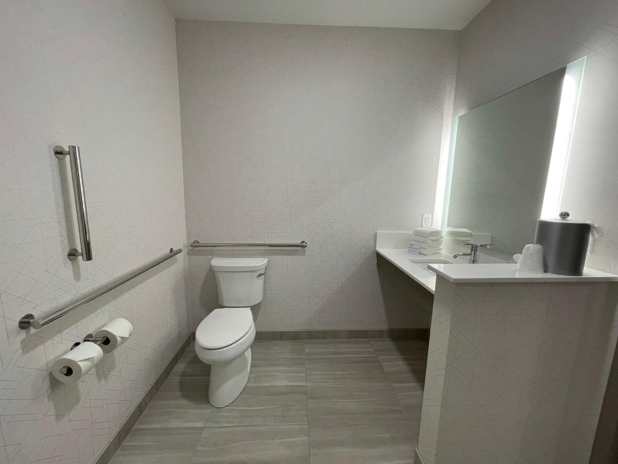 Holiday Inn Express & Suites - Ft. Smith - Airport By Ihg Fort Smith Bagian luar foto
